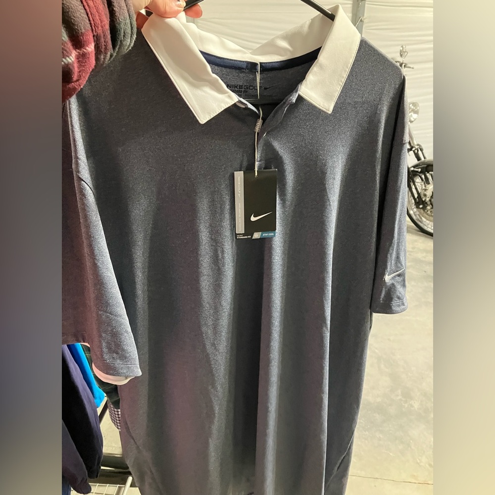 Nike Men’s XL DryFit Polo
